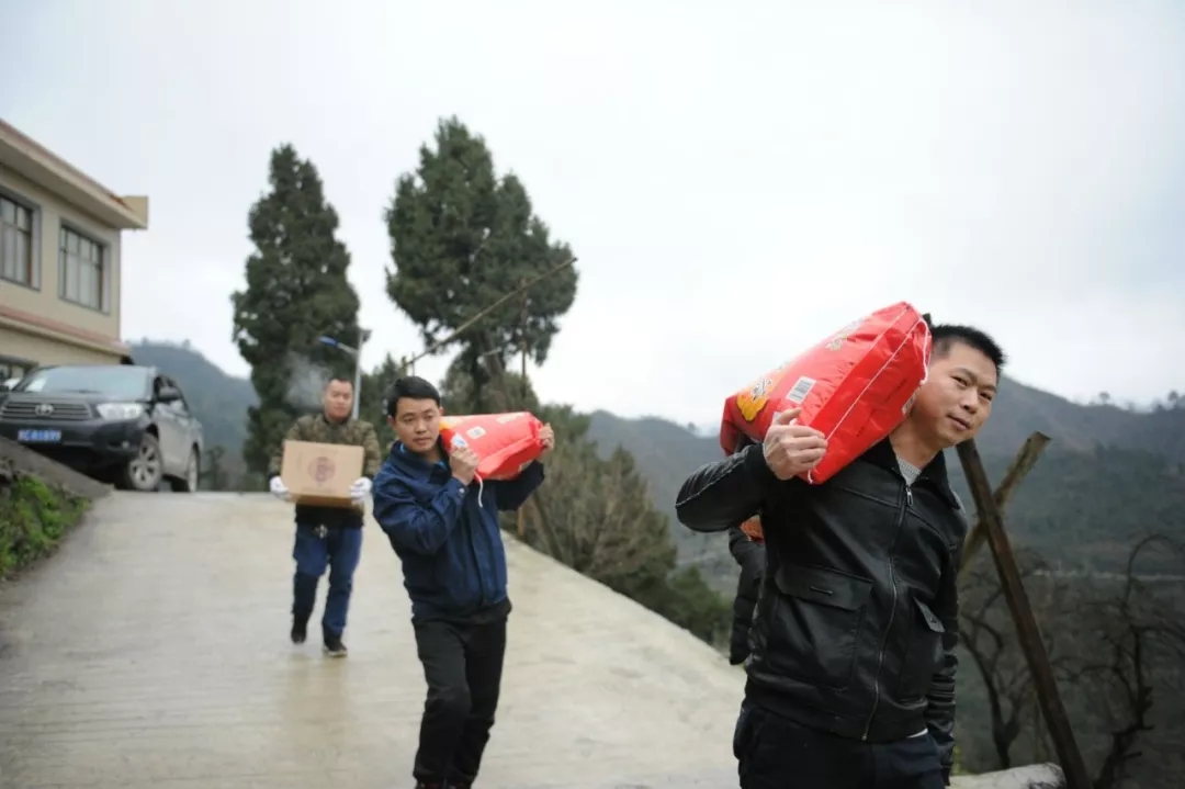 生命不息，愛心不止——貴州好色先生软件下载集團廣泛開展訪貧問暖活動